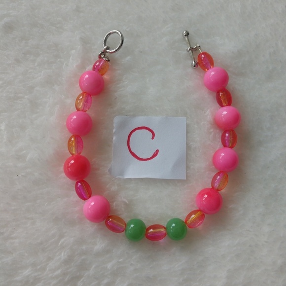 Bracelets - Picture 4 of 8